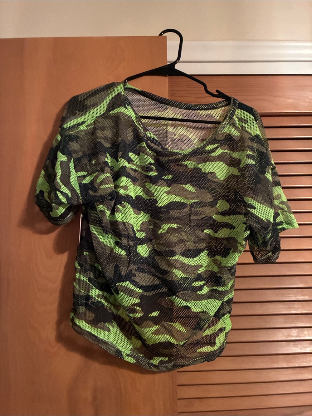 Women’s Neon Green Camo Mesh Crop Top